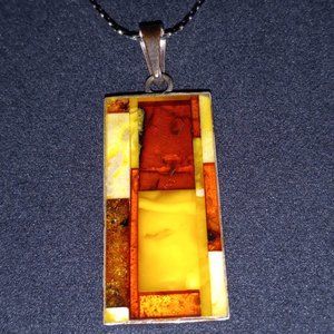 Vintage Baltic Amber Sterling Silver Pendant Neclace